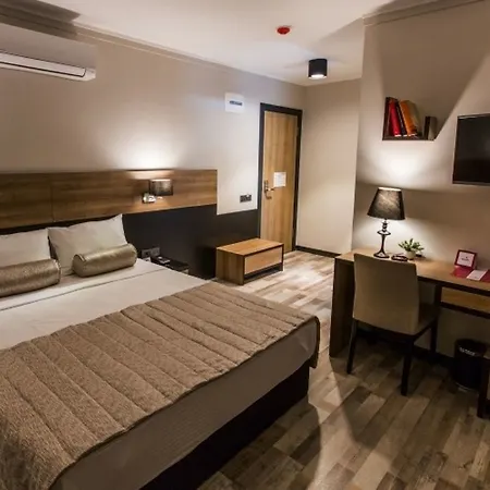 Kalevera Hotel