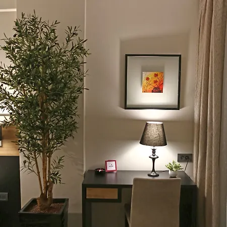Kalevera Hotel 3*