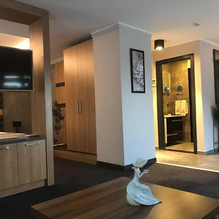 Hotel Kalevera 3*